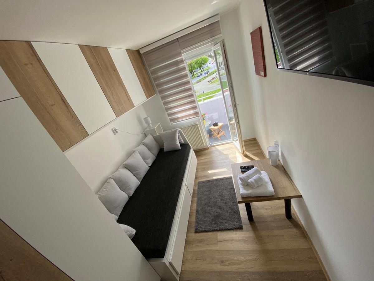 Apartman Edita Virovitica Eksteriør billede