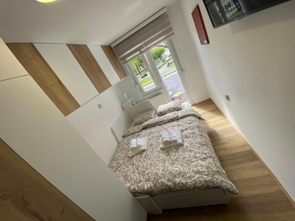 Apartman Edita Virovitica Eksteriør billede