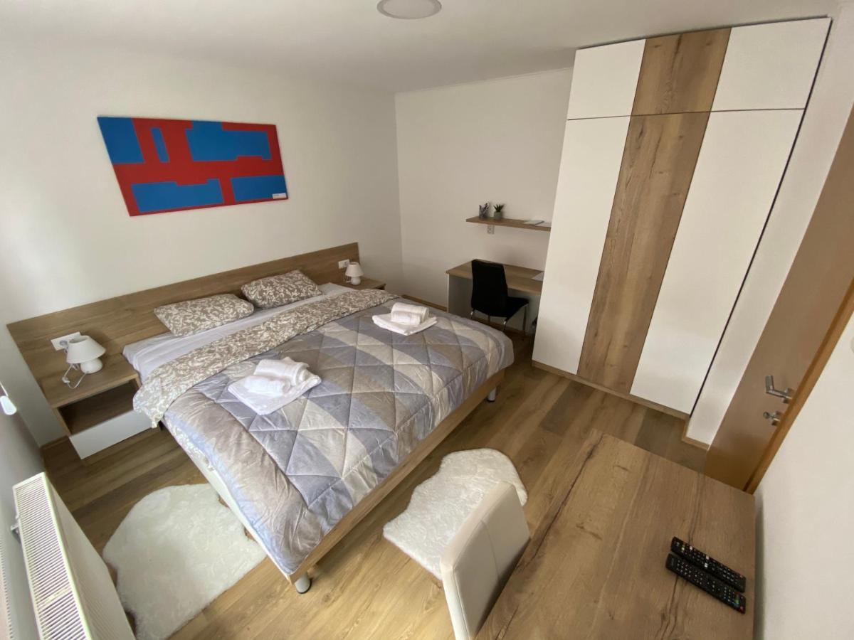 Apartman Edita Virovitica Eksteriør billede